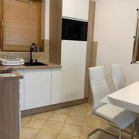 Simon Apartament *